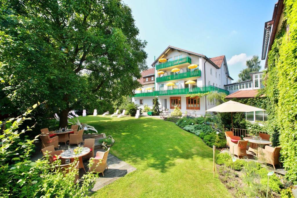 Kneipp- Und Wellvitalhotel Edelweiss Bad Worishofen Exterior photo